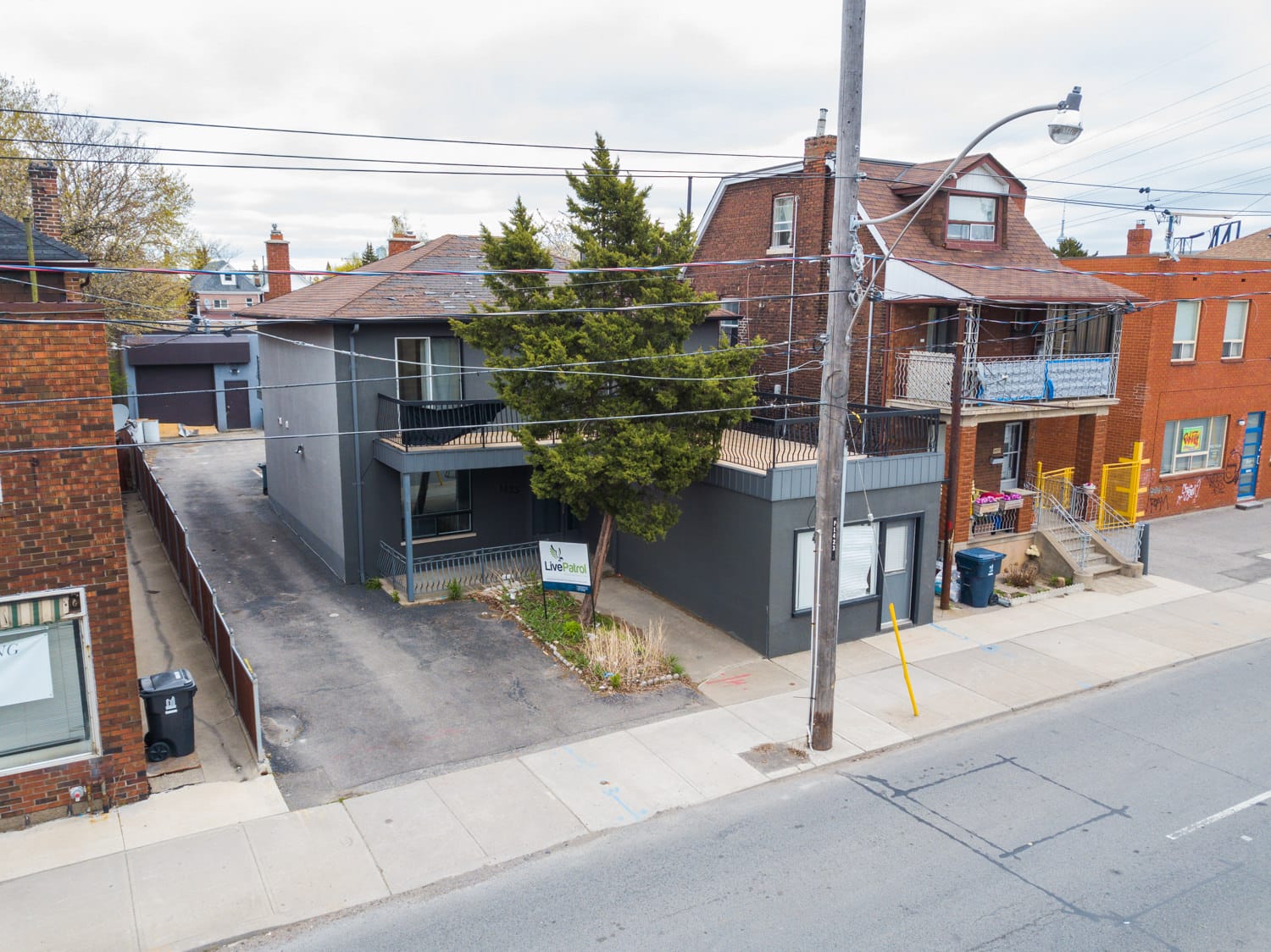 1423 Dufferin St Toronto Real Estate Investor